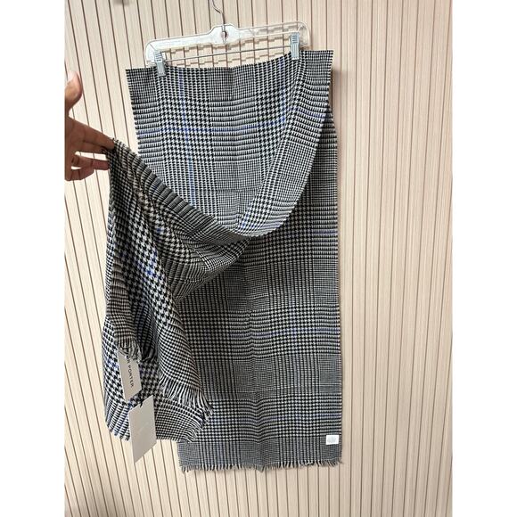 Mr Porter Wool and Cashmere Glen Check Scarf One Size - Picture 11 of 14